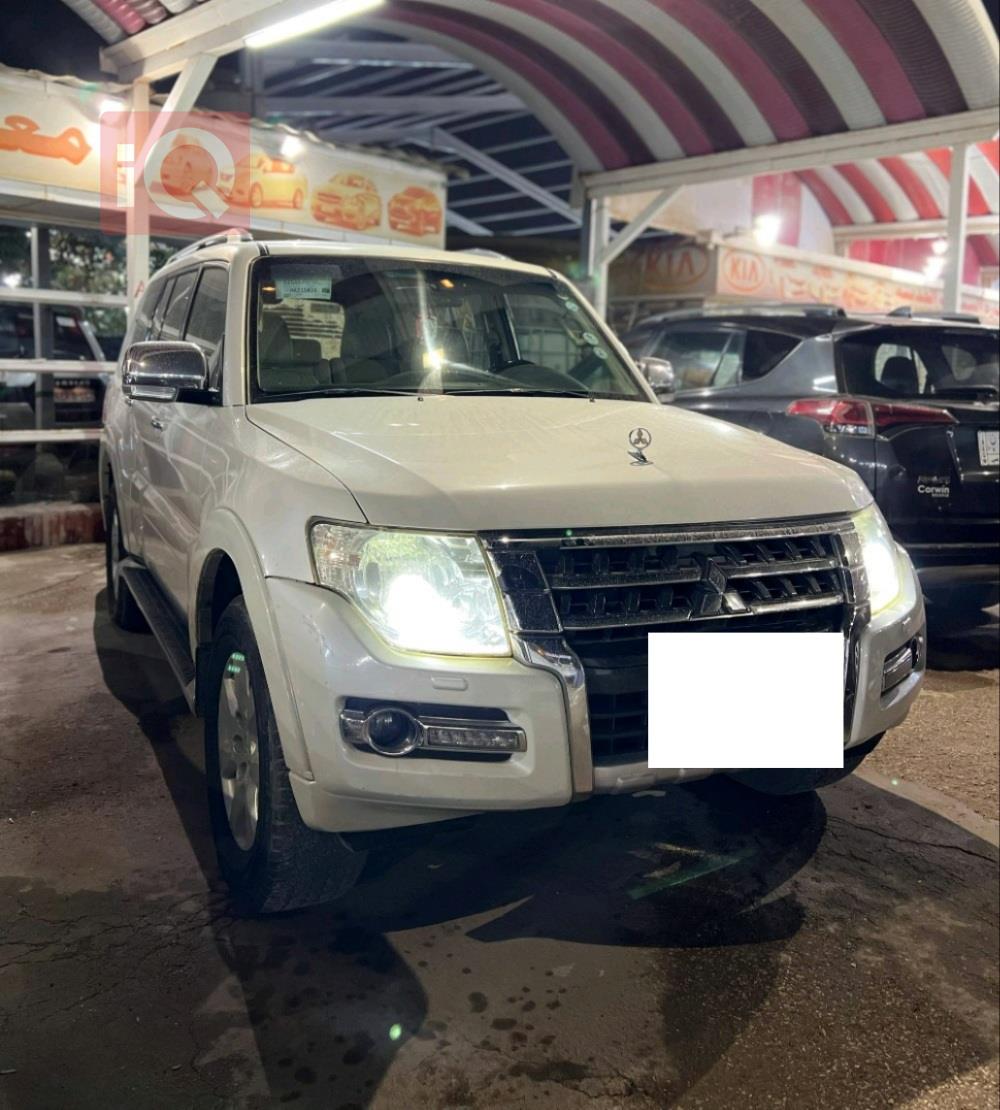 ميتسوبيشي باجيرو